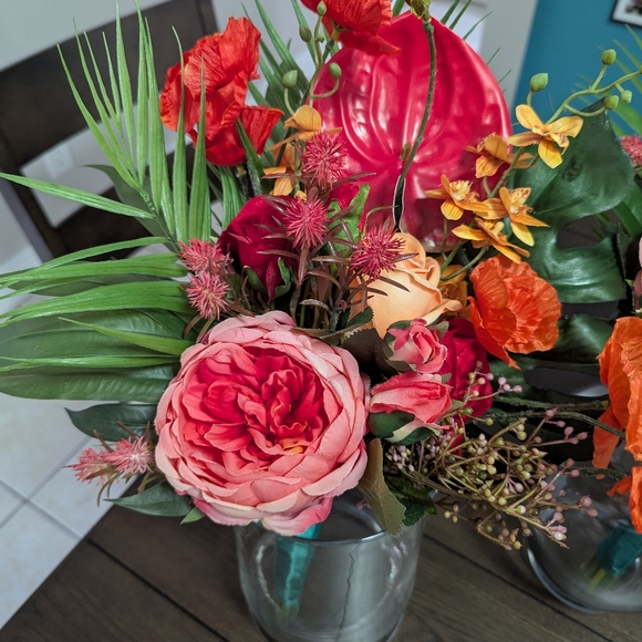 Bridesmaid Bouquets, Wedding - Picture 7 of 8